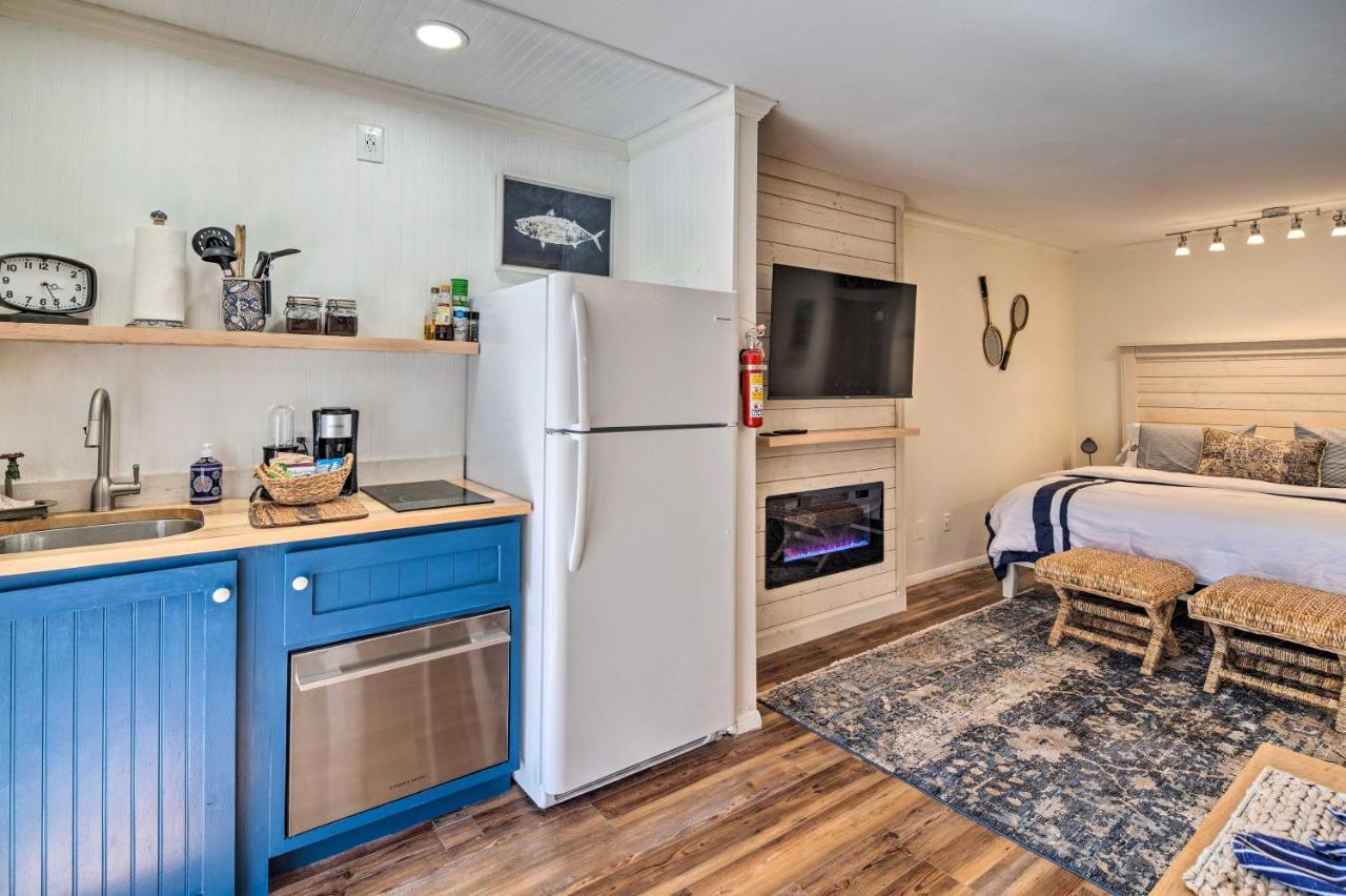 Lake Lure Studio With Private Balcony And Pool Access! Exterior photo